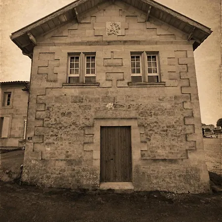 Proche Saint Emilion Апартаменты